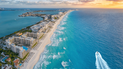 Ciudades costeras en México que están ganando valor inmobiliario: Mazatlán, Puerto Escondido, Cancún y más. 4 2025 10 16 17h01 06